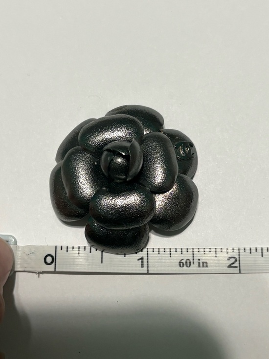 Authentic Chanel Pewter Color Camellia CC Logo Flower Piece to Headband main image 9